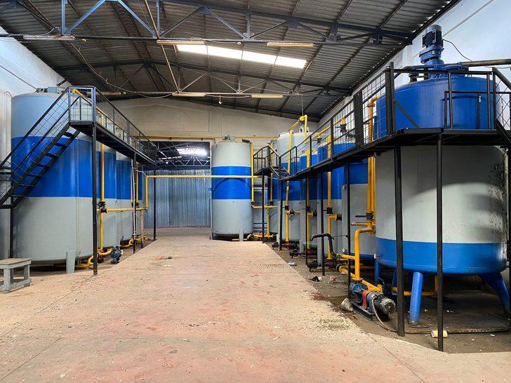 Bakan Soylu Adana'da 79 bin litre kaçak akaryakıt ele geçirildiğini bildirdi G3