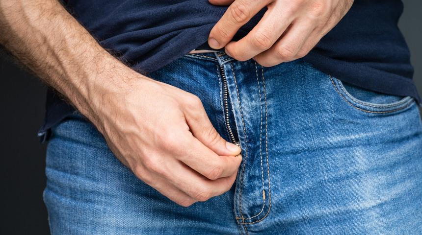 Açık açık itiraf etti: İnlerken yakalandı! Evden çalışanların yarısı bunu yapıyor!