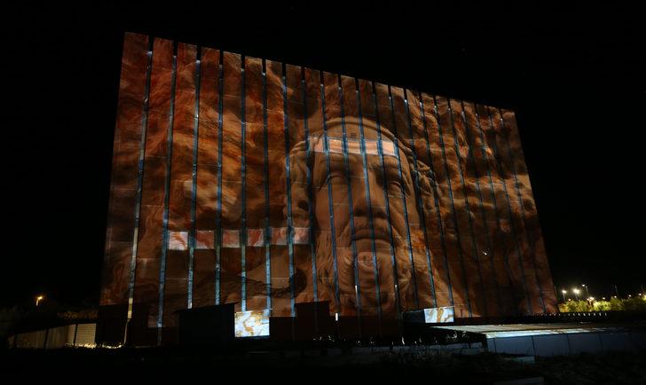 Troya Müzesi'nde "3D Mapping" gösterimi yapıldı G1