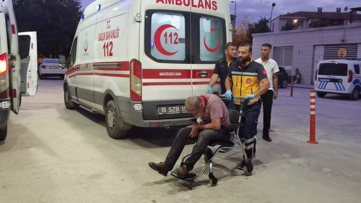 Maaşını alamayınca iş yerini 10 arkadaşıyla birlikte bastı! Palalı dehşet kamerada: Yaralılar var G2