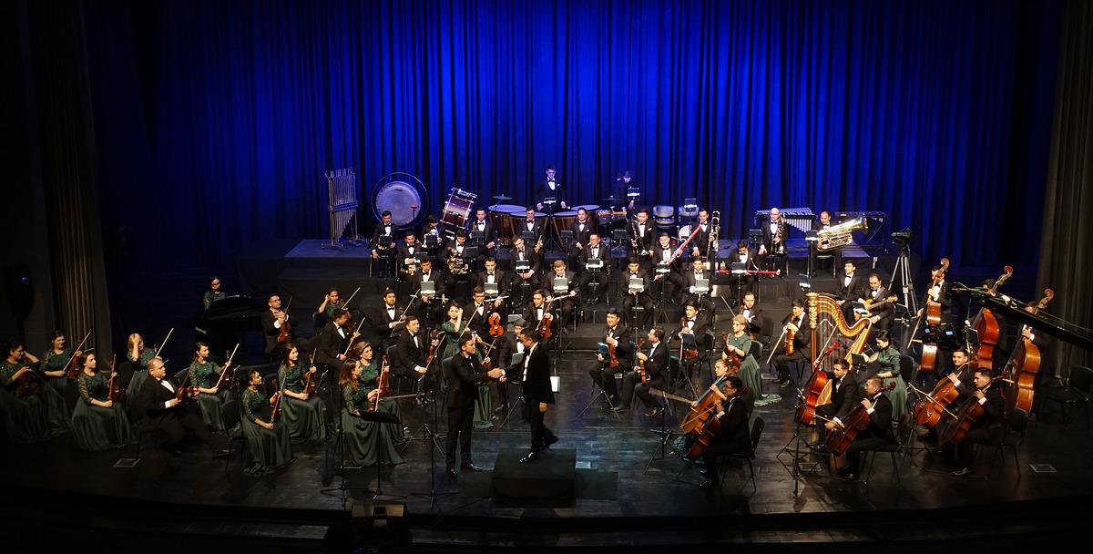 &Ouml;zbekistan Devlet Senfoni Orkestrası, İstanbul'da konser verdi