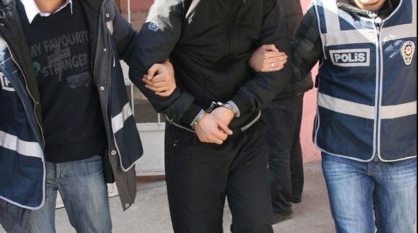 Tutuklanan IŞİD Kadısı'nın makatından telefon &ccedil;ıktı!