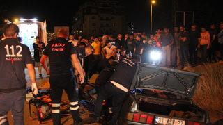 Hatay’da devrilen otomobilin sürücüsü öldü