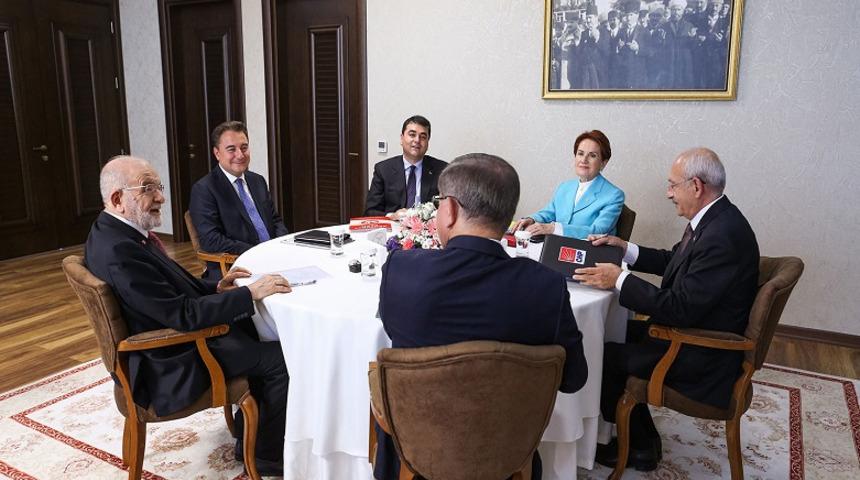 Herkes "cumhurbaşkanı adayı" açıklaması bekliyor ama... 6'lı masada gündem bakın ne olacak