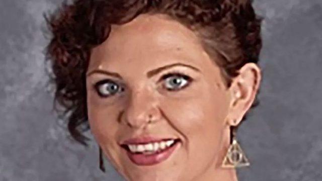 'Yılın öğretmeni' seçilmişti! Ofisinin banyosunda öğrencisiyle...