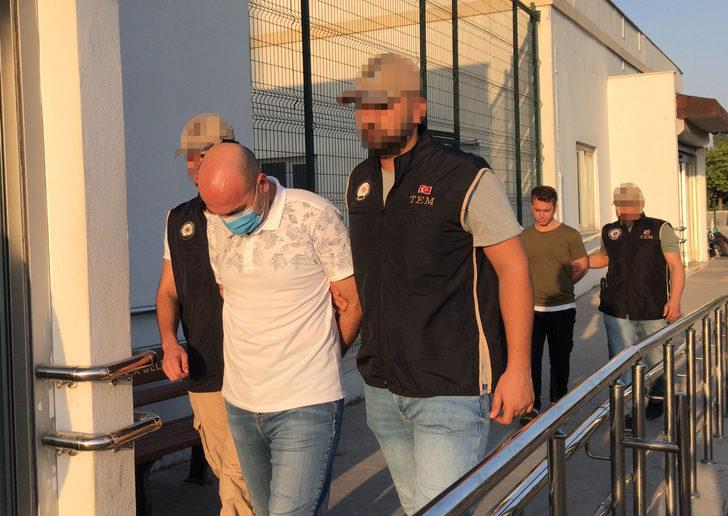 Adana'daki FETÖ operasyonunda yakalanan 10 zanlıdan 3'ü tutuklandı G2