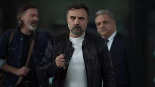 BEN BU CİHANA SIĞMAZAM 1. BÖLÜM İZLE! Oktay Kaynarca'nın oynadığı Ben Bu Cihana Sığmazam ilk bölümde neler oldu?