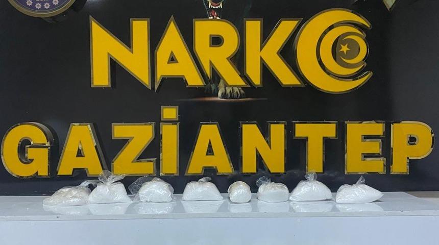 Gaziantep'te tırda 11 kilogram uyuşturucu ele geçirildi