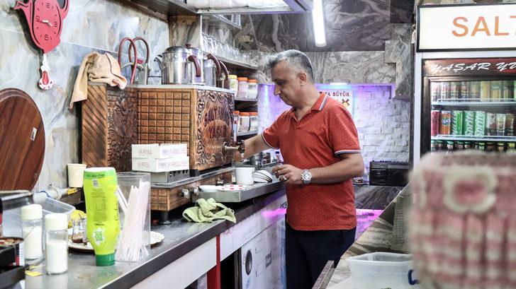 Bursa'da yarışma için gittiği tostçunun cep telefonunu çalan şüpheli yakalandı G1