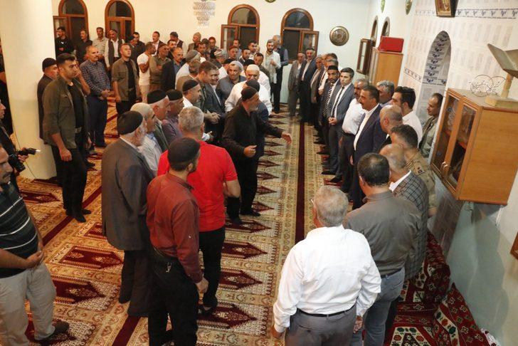 Siirt'te 9 kişinin yaralandığı kavganın ardından husumetli aileler barıştırıldı G5