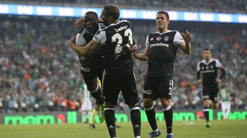 Bursaspor Beşiktaş maçı özet izle : Beşiktaş şampiyonluğu yarıladı, Bursa'da ise hakeme büyük tepki!