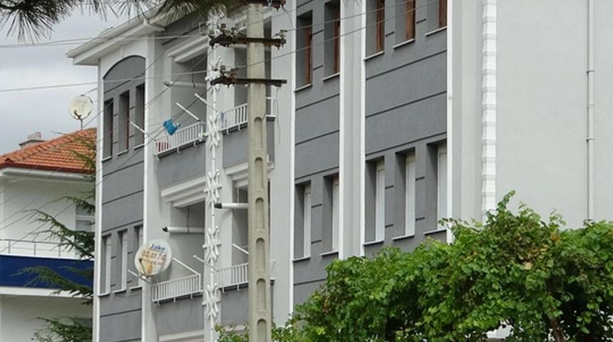 Çorum'da korkunç olay! İlk eşini arayıp itiraf etti: Başlarından vurulmuş halde bulundular