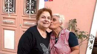 Sosyal medya bu videoyu konuşuyor! Türk ile Yunan kadının görüntüsü yürekleri ısıttı