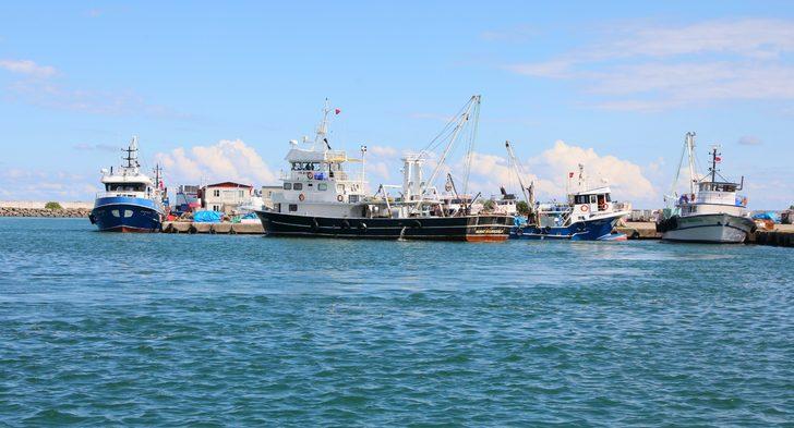 Karadenizli balıkçılar bol palamut avlamaya devam ediyor G1