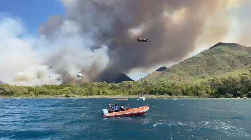 Marmaris'teki yangından sevindiren haber geldi! 19 saat sonra kontrol altına alındı