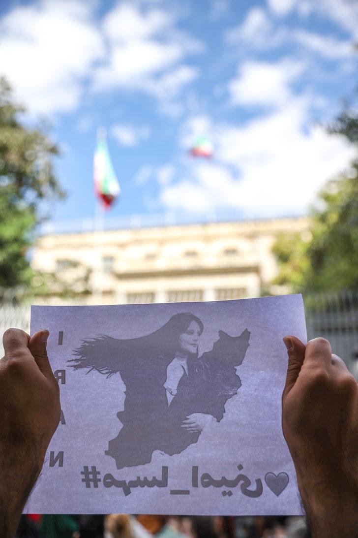 Mahsa Emini'nin ölümü, İstanbul’daki İran Başkonsolosluğu önünde protesto edildi G4