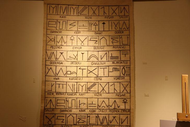 Tekirdağ'da Oğuz boyunun tamgalarının yer aldığı tasarım sergisi açıldı G2