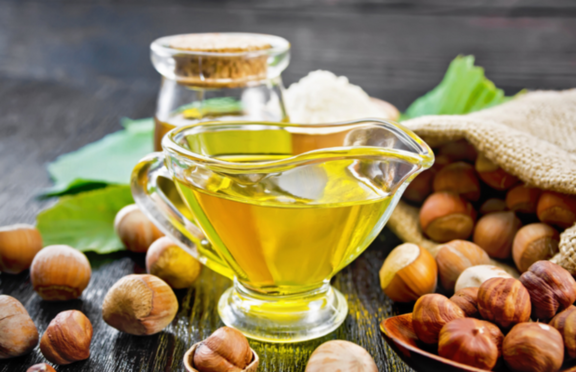 Faydalarını saya saya bitiremeyeceğimiz en iyi fındık yağı markaları