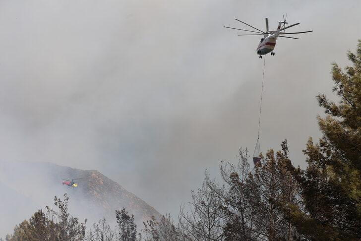 GÜNCELLEME 2 - Marmaris'te orman yangınına havadan ve karadan müdahale ediliyor G5