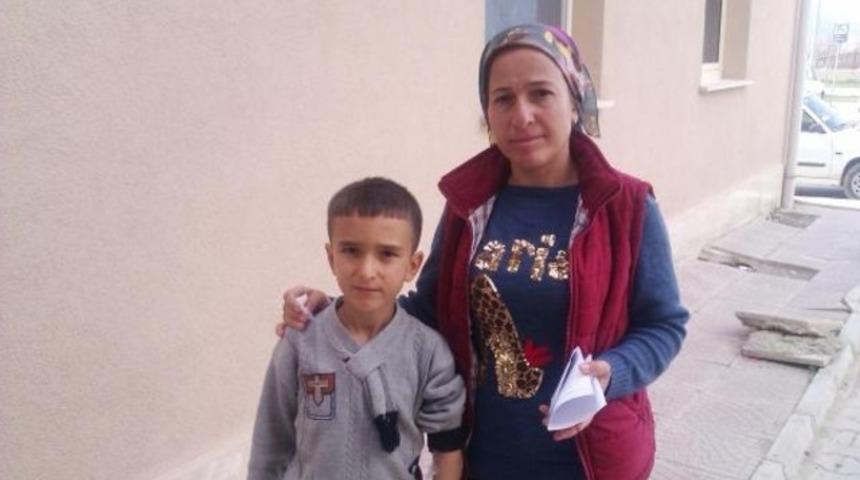 Okul sütünden içen 35 öğrenci hastaneye kaldırıldı