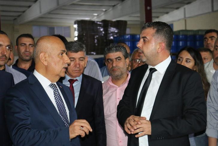 Tarım ve Orman Bakanı Vahit Kirişci, Adıyaman'da badem hasadına katıldı: G3