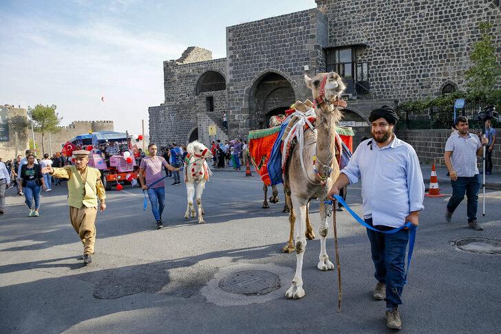 Diyarbakır'da "12. Karpuz Festivali" düzenlendi G4