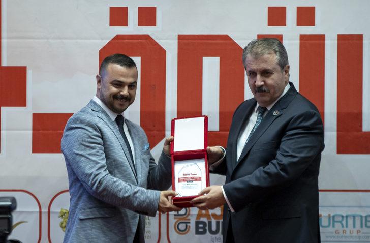 Merhamet ve Emek Ödülleri kapsamında 13 iyiliksevere plaket verildi G5