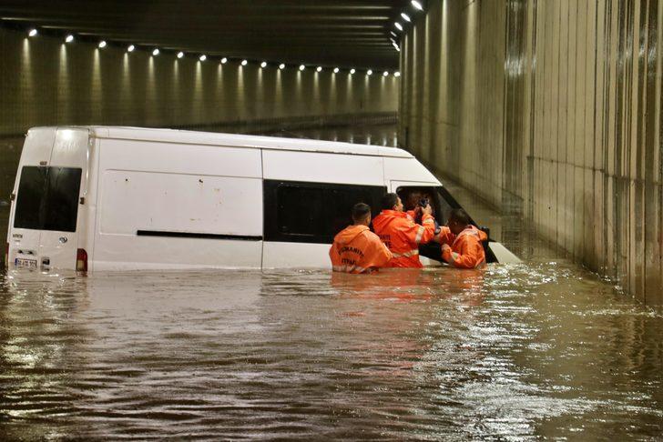Osmaniye'de fırtına ve sağanak nedeniyle ev, iş yeri ve alt geçitleri su bastı G2