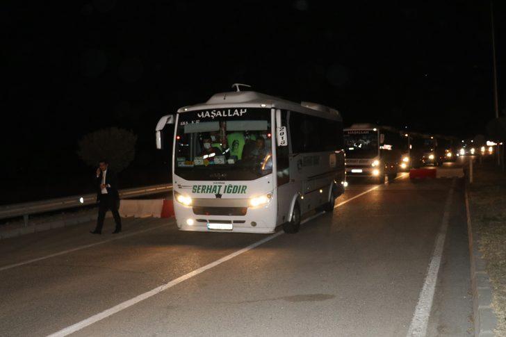 Iğdır'dan 483 Afgan düzensiz göçmen ülkelerine gönderildi G1