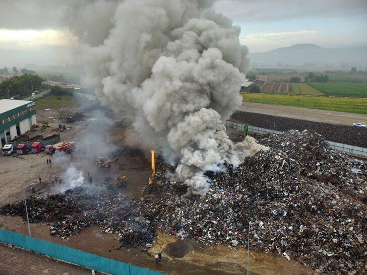 GÜNCELLEME - Osmaniye'de geri dönüşüm tesisinde çıkan yangına müdahale ediliyor G2