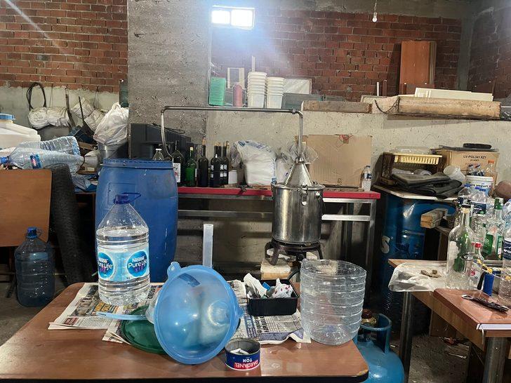 Tekirdağ'da bin 750 litre kaçak içki ele geçirildi G2