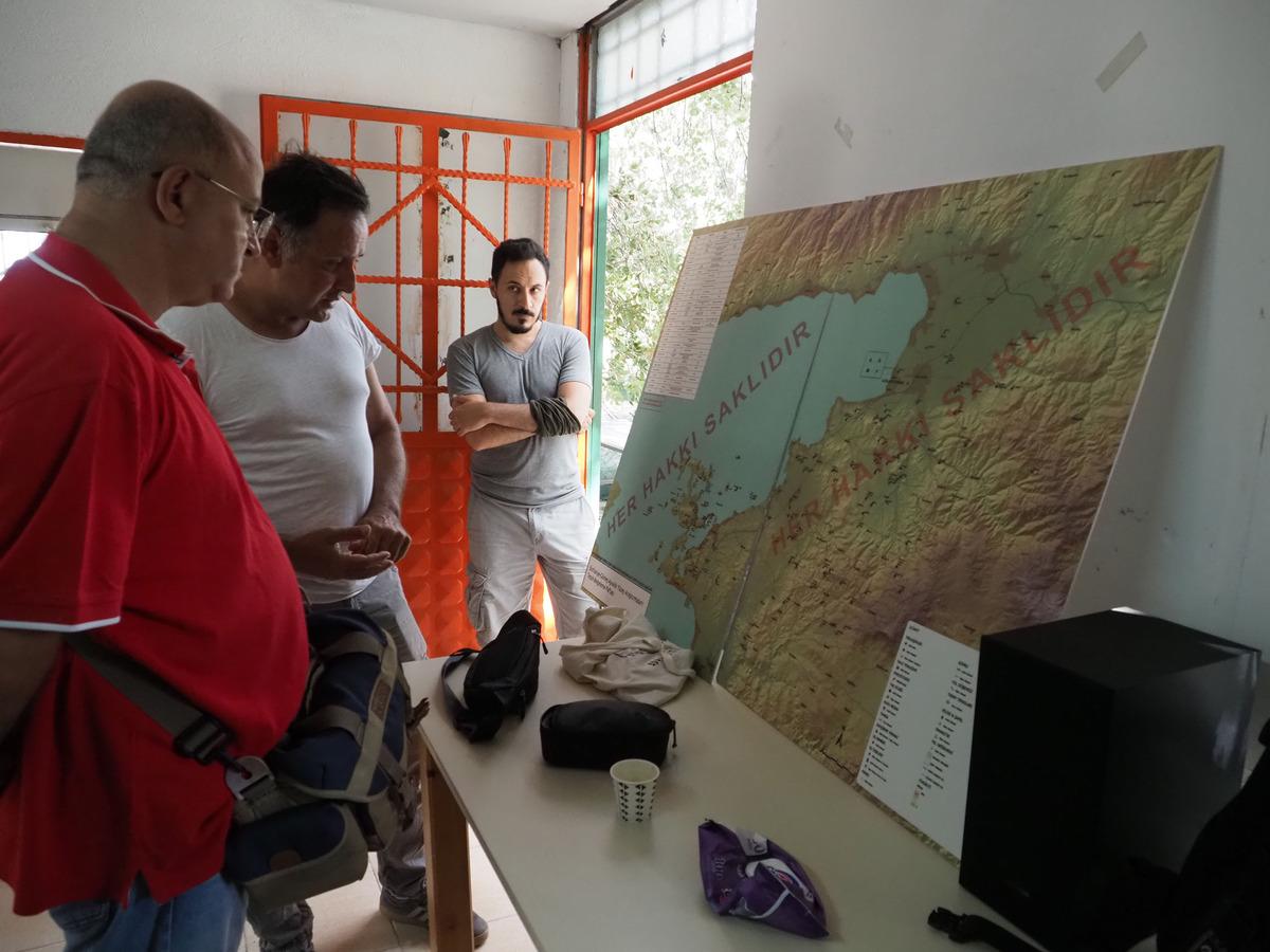 Edremit K&ouml;rfezi'ndeki arkeolojik saha &ccedil;alışmasında kale yerleşimleri tespit edildi