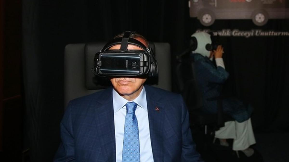 Cumhurbaşkanı Erdoğan, 15 Temmuz belgeselini b&ouml;yle izledi