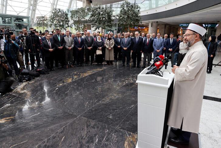 Diyanet İşleri Başkanı Erbaş "Kadrajımda Ayet Var" fotoğraf sergisini açtı G2