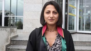 Kocaeli'de duruşma salonunda sanığın tercümanını kesici aletle yaralayan şüpheli tutuklandı