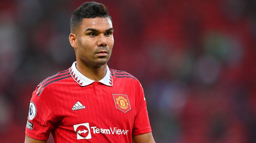 Manchester United, sezonu 115,5 milyon sterlin zararla kapadı