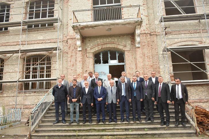 Kültür ve Turizm Bakan Yardımcısı Alpaslan, Boyabat'ta restorasyon çalışmalarını inceledi G4