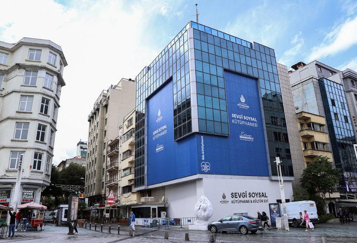 Öğrenciler, İBB'nin Atatürk Kitaplığı'nı kullanıma kapatmasına tepkili G3