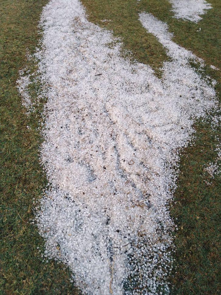 Tokat'ta sağanak ve dolu etkili oldu G5