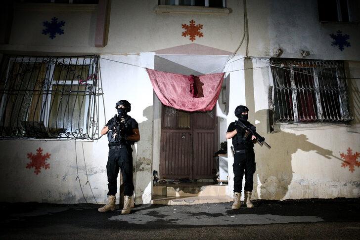 GÜNCELLEME - Adana'da DEAŞ soruşturmasında 5 zanlı gözaltına alındı G2