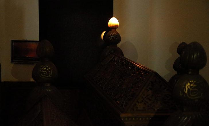 "Işık hadisesi"ni izlemek için sabah namazında bir araya geldiler G3