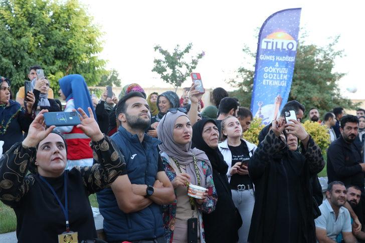 Yer: Siirt! 'Işık Hadisesi'ni görebilmek için akın ettiler... Güneş onun mezarına doğuyor G5