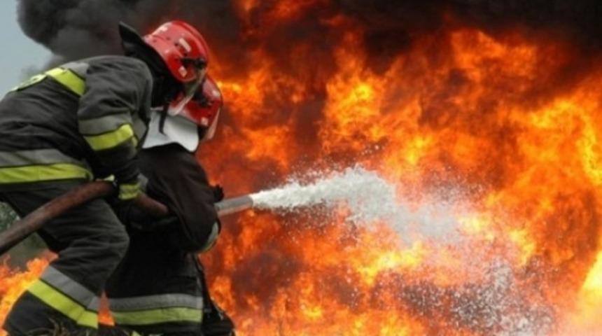 Karakolda yangın: 14 asker dumandan etkilendi