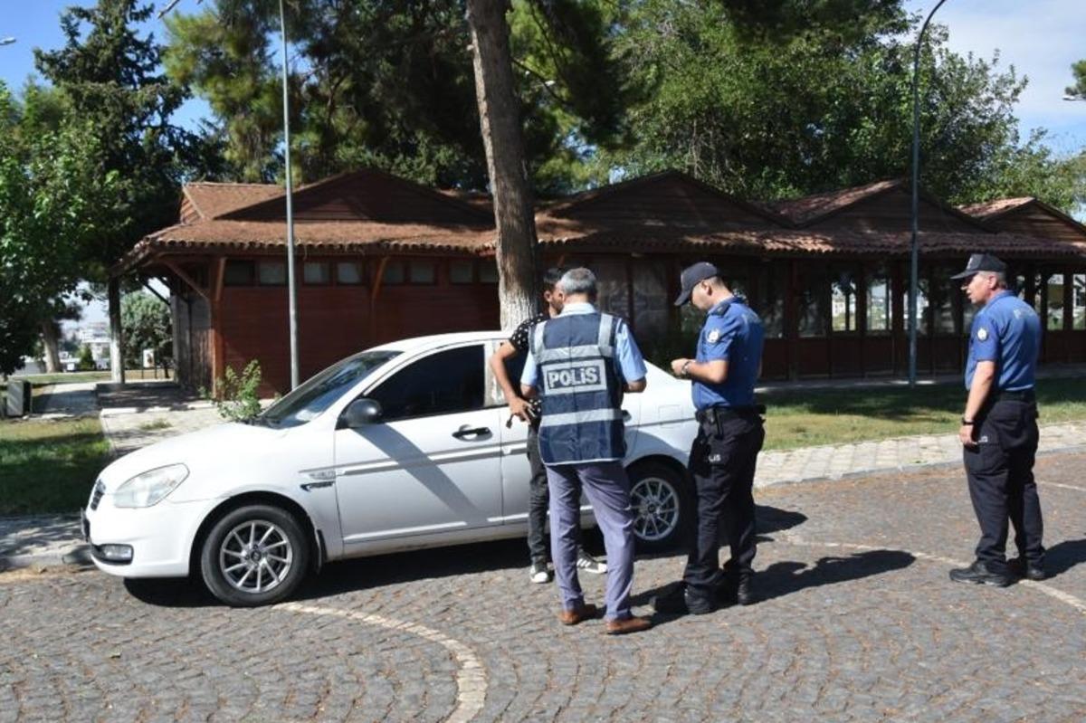 "Huzur Operasyonu"nda 1441 d&uuml;zensiz g&ouml;&ccedil;men yakalandı