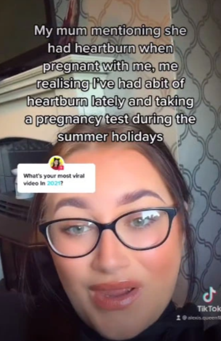 Okul eteğinin altından bebeğinin başını görene kadar hamile olduğunu bilmiyordu! Hikayesi sosyal medyayı salladı G1