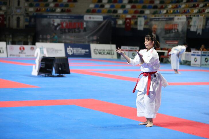 Uluslararası Karate1 Series A müsabakaları Kocaeli'de başladı G1