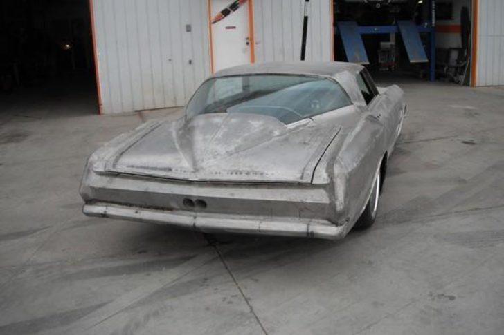 Aldığı hurda aracı bakın nasıl değiştirdi G4