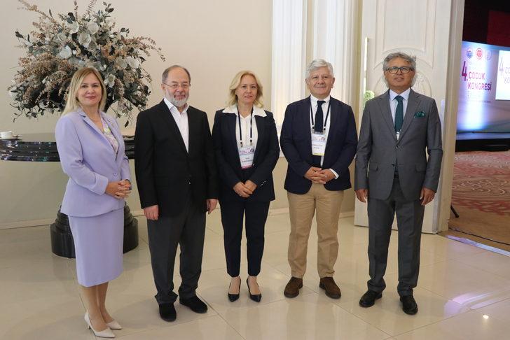 Uluslararası Dr. Behçet Uz Çocuk Kongresi İzmir'de başladı G3