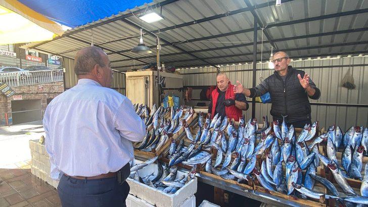 Zonguldak'ta yağış, balık fiyatlarını yükseltti G3