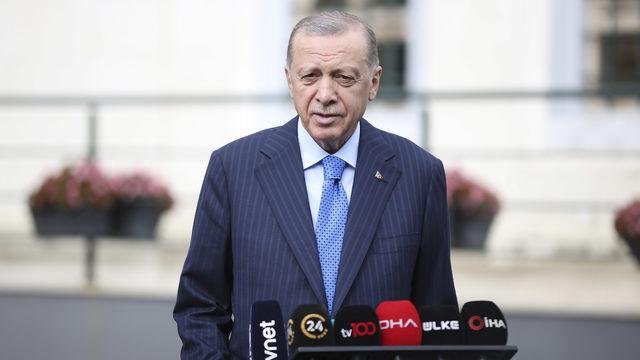 Cumhurbaşkanı Erdoğan, cuma namazı sonrası soruları yanıtladı: